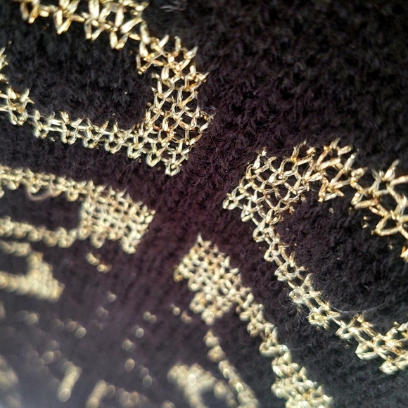 Vintage 80s Style Sweater Shimmery Gold Swirls - Picture 9 of 11